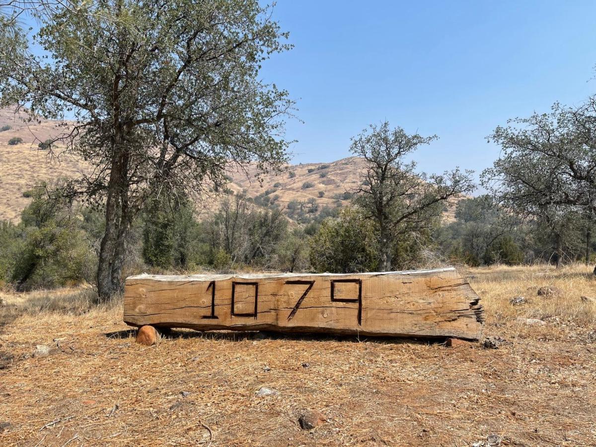 Breathtaking Cabin In Kern River Valleyレイク・イザベラ エクステリア 写真